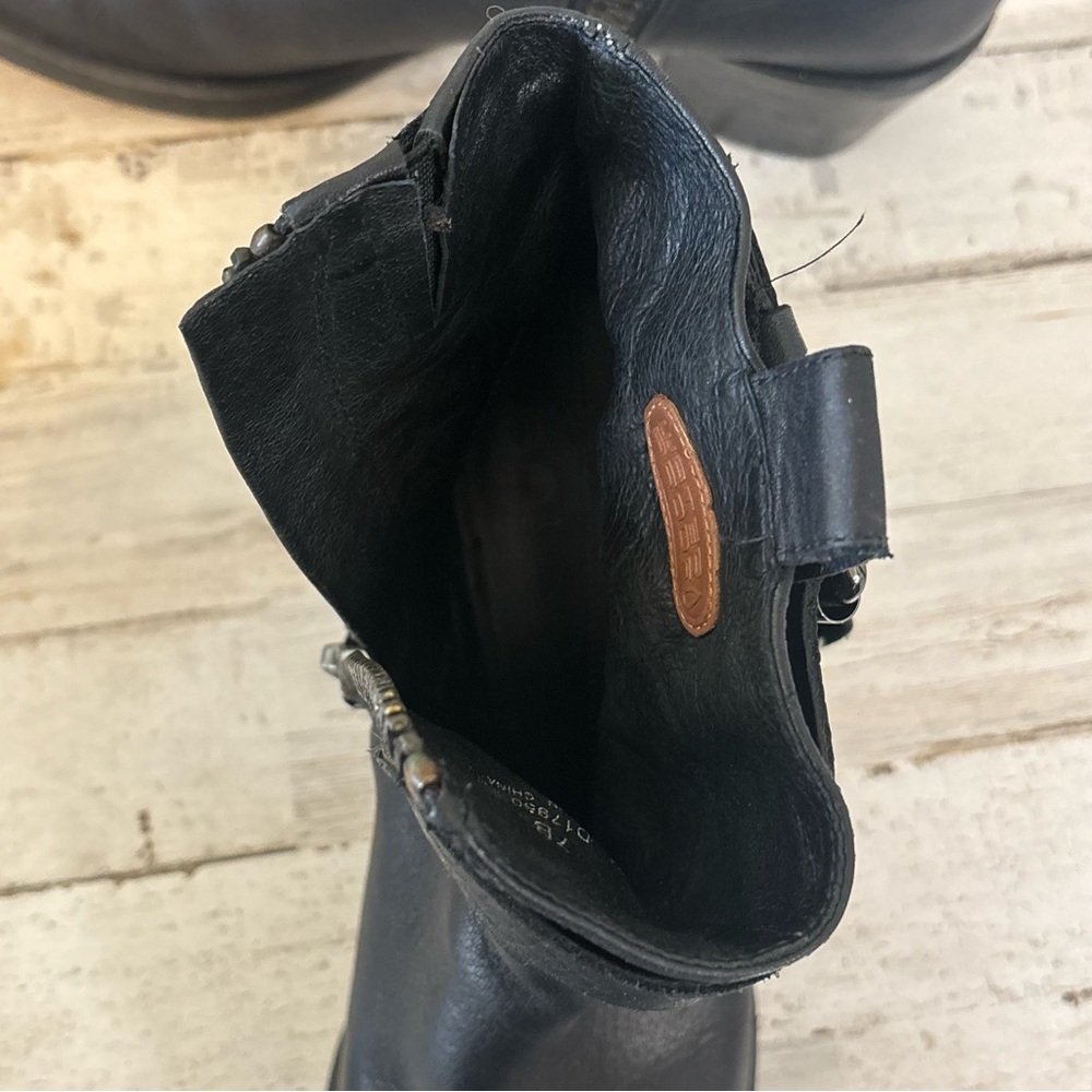 Cole Haan Black O-Ring Harness Leather Waterproof Biker Ankle Boots Women’s 7 - Picture 11 of 15
